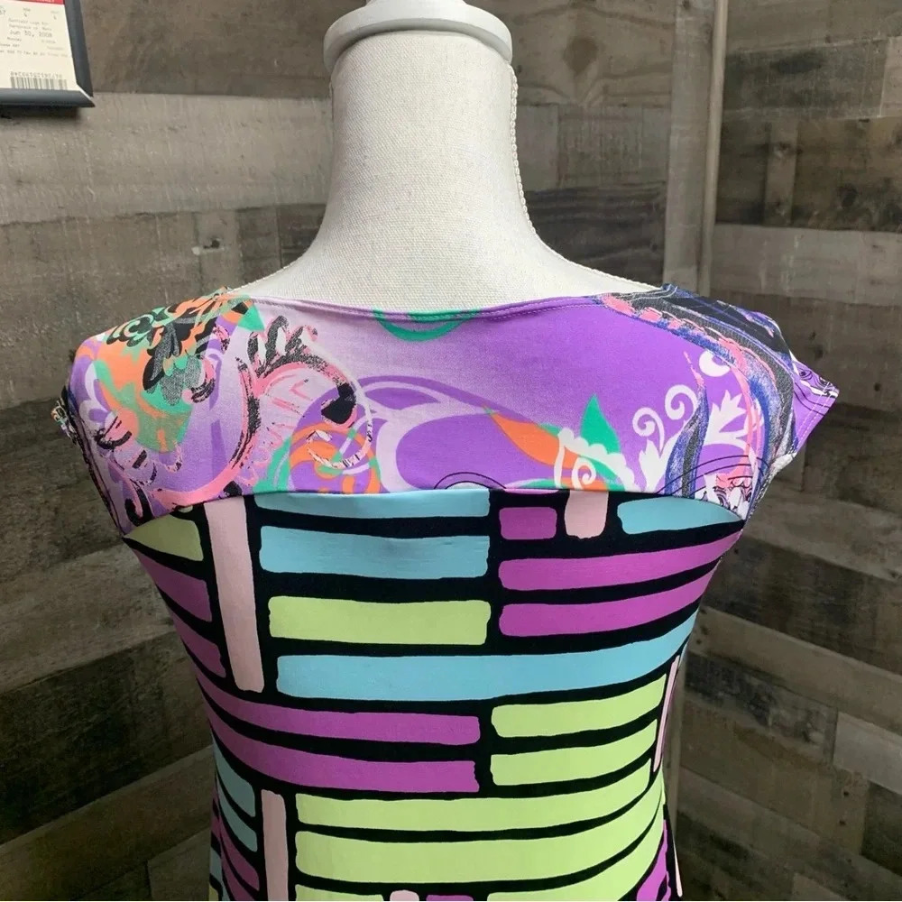Csilla Sowogyi size small purple abstract dress very lightweight no sleeves - Picture 4 of 5